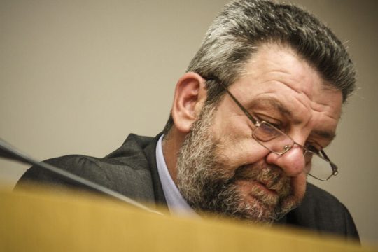 Στάθηκε αγέρωχος μπροστά στο τέρας του νεοναζισμού