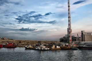 Απορρίπτουν το σχέδιο της Cosco