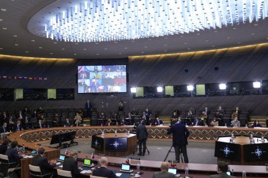 20 υπουργοί Εξωτερικών και ο γ.γ. του ΝΑΤΟ ένωσαν… τις ανησυχίες τους για το Αφγανιστάν