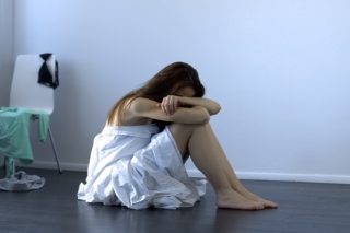 Οργή για τον ασελγή γιατρό