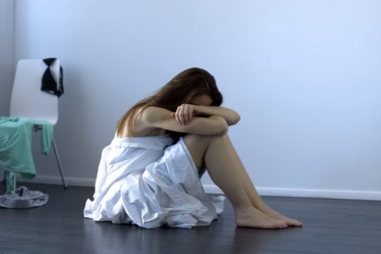 Οργή για τον ασελγή γιατρό