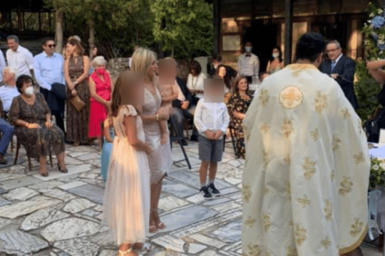 Η «πάντα άξια» υπουργός Πολιτισμού