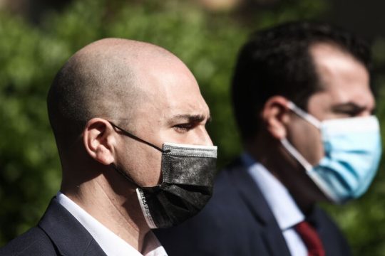 Συγχωροχάρτι στον ωμό ρατσισμό