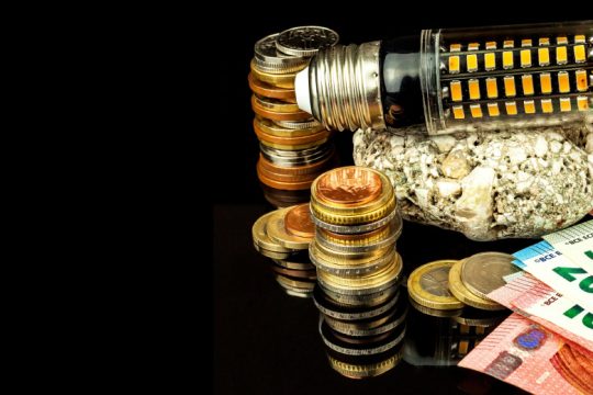 Ούτε επιστροφή ούτε καταστροφή: για μια νέα αρχή 