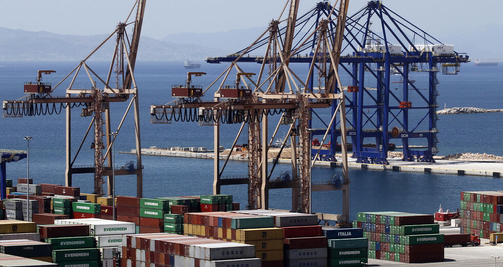 «Τρικυμία» για τη μεταβίβαση του 16% του ΟΛΠ στην Cosco
