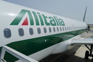 Κομισιόν: παράνομες οι κρατικές ενισχύσεις στην Alitalia, να τις γυρίσει πίσω