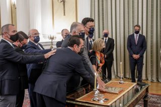 Ο… ανασχηματισμός του ανασχηματισμού