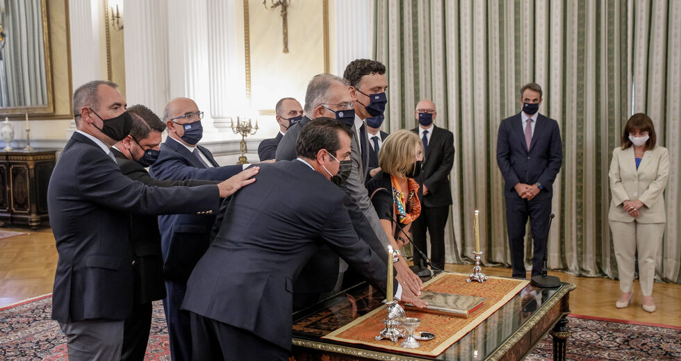 Ο… ανασχηματισμός του ανασχηματισμού