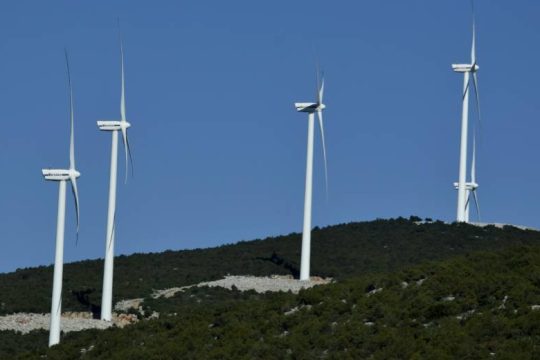 Έρχεται διπλασιασμός των αιολικών έως το 2030