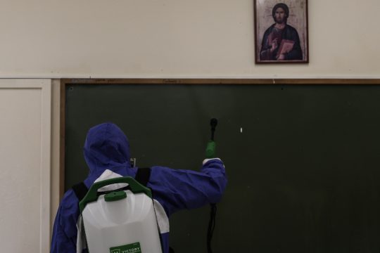 Στη Θεσσαλονίκη το πρώτο σχολικό τμήμα που κλείνει λόγω κορονοϊού
