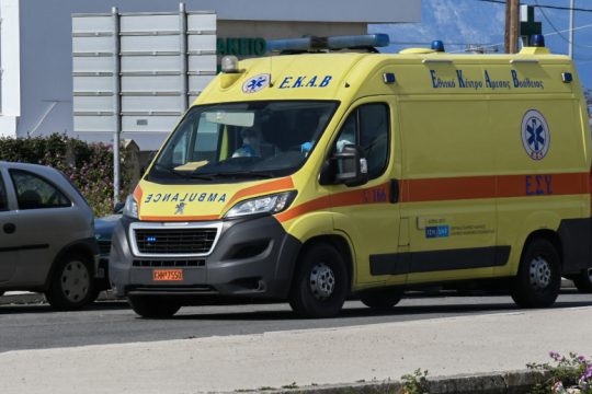 ΕΟΔΥ: 47 θάνατοι, πτώση σε διασωληνώσεις και εισαγωγές