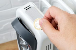 Η Ελλάδα στις 5 χώρες με φτωχούς εργαζόμενους που δεν έχουν χρήματα για θέρμανση