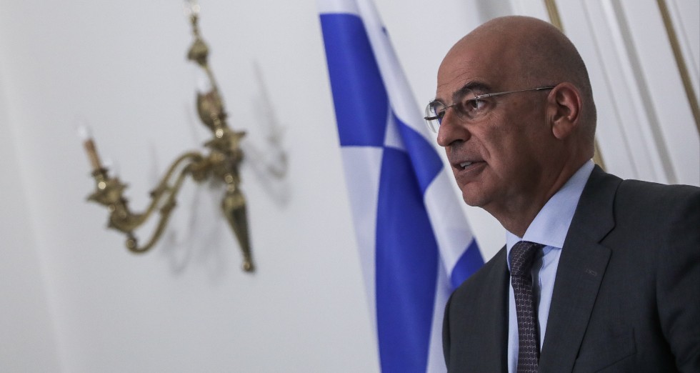 Στενότερες σχέσεις με τις ΗΠΑ