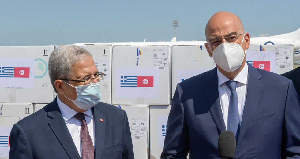 Προσφορά 100.000 εμβολίων στην Τυνησία
