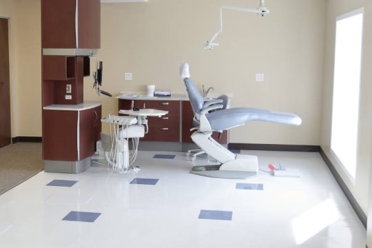 Επιμένουν οι οδοντίατροι αντιδρώντας στις νέες οδηγίες