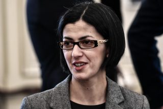 Θα ιδρώσει κάποιο αυτί;