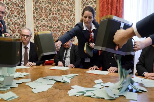 Δημοψήφισμα για τον γάμο των ομοφυλόφιλων στην Ελβετία