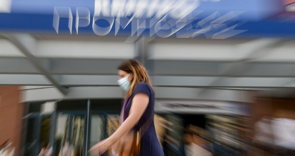 Σπέκουλα της Ν.Δ. με τα εμβόλια