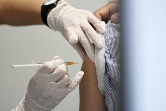 Γερμανία: Προχωρά ο εμβολιασμός εγκύων, θηλαζουσών και παιδιών 5-11 ετών