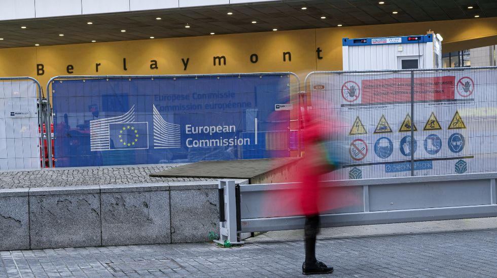 Φόβοι για κίτρινα γιλέκα σε όλη την ΕΕ εξαιτίας της ακρίβειας