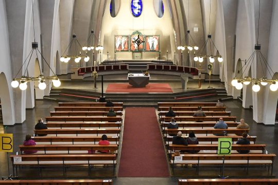 Το 61% των Γερμανών χαρακτηρίζει τη θρησκεία «μη σημαντική» για τη ζωή του