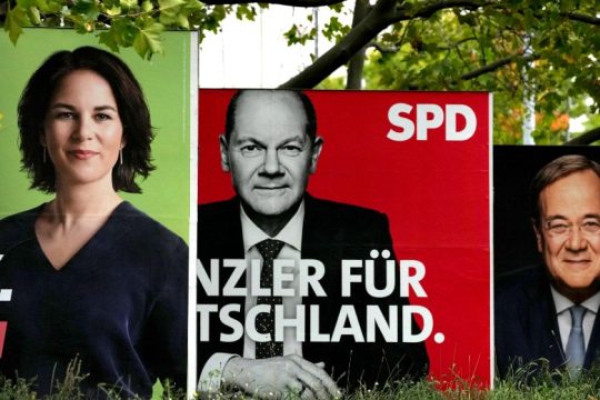 Το SPD βλέπει καγκελαρία, αλλά θα ζητήσει έγκριση των μελών για να κάνει συνασπισμό