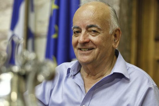 Συγγενείς, φίλοι και σύντροφοι αποχαιρέτησαν τον αγωνιστή Γιάννη Θεωνά