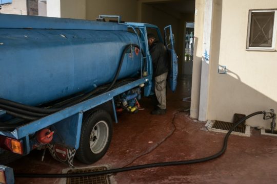 Τροπολογία στη Βουλή από τον ΣΥΡΙΖΑ-Π.Σ. για τη μείωση των ΕΦΚ καυσίμων