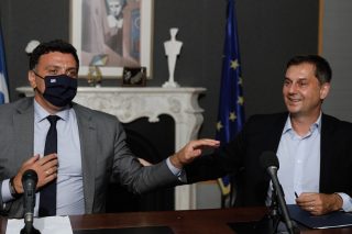 Πώς… περίσσεψε ο Χ. Θεοχάρης