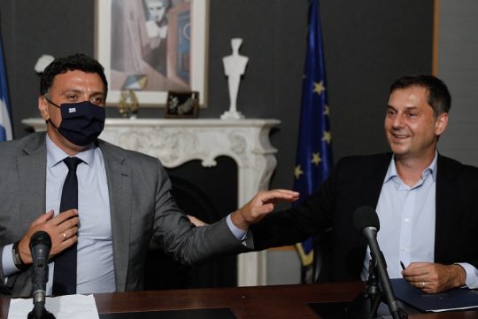 Πώς… περίσσεψε ο Χ. Θεοχάρης