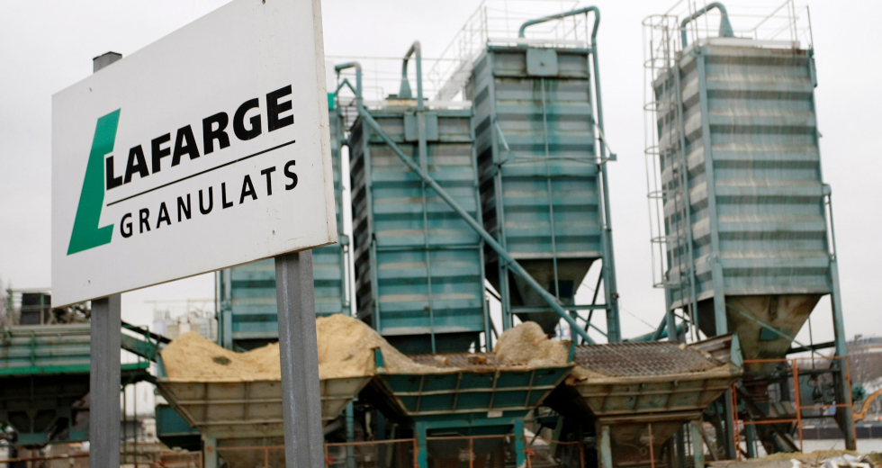 H Lafarge αντιμέτωπη με έρευνα για εγκλήματα κατά της ανθρωπότητας στη Συρία
