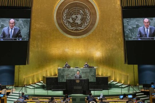 Λαβρόφ: Πνεύμα Ψυχρού Πολέμου από την Ουάσινγκτον 