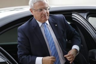 Η Βαβέλ των «27» ανακυκλώνει τις προσφυγικές ροές