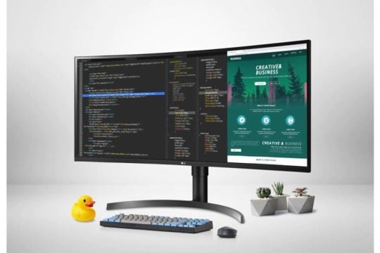 Καλωσορίστε τη νέα σχολική χρονιά με LG monitors