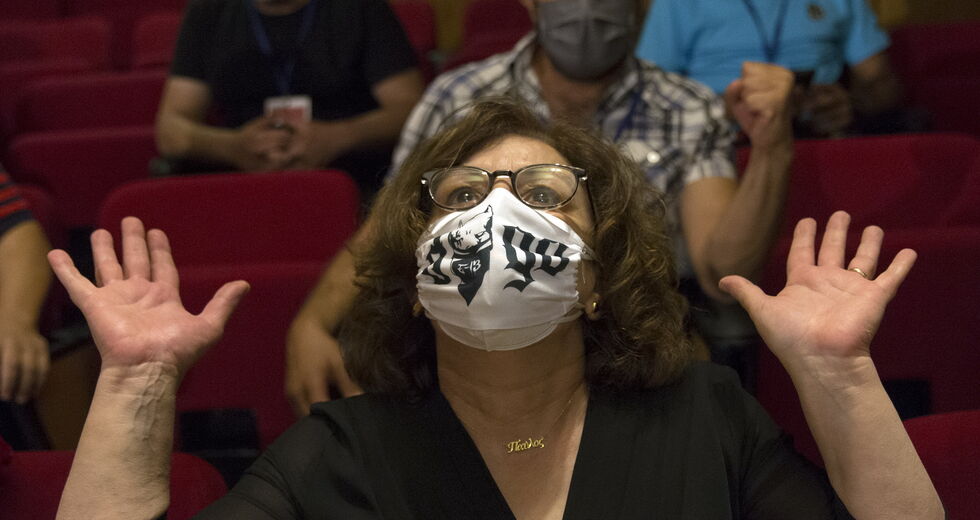 Οι φωτορεπόρτερ που έκαναν πράξη το «σιγά μη φοβηθώ»