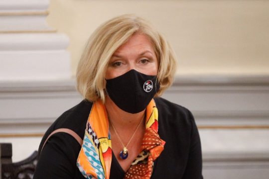 «Ναι μεν αλλά» από τη Γκάγκα στον «εμφύλιο» με τις πανεπιστημιακές κλινικές