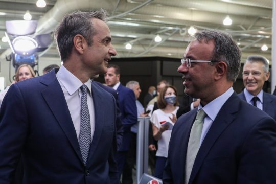 Γιατί πανηγυρίζει η κυβέρνηση για τις ανακοινώσεις της ΕΛΣΤΑΤ; 