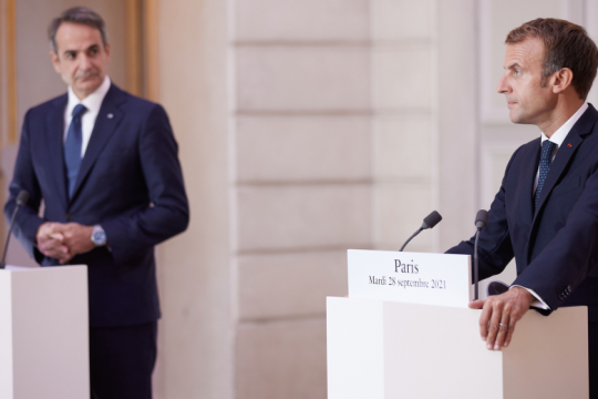 Δεν είναι όλοι στην Ε.Ε. ευχαριστημένοι με τη συμφωνία Γαλλίας-Ελλάδας
