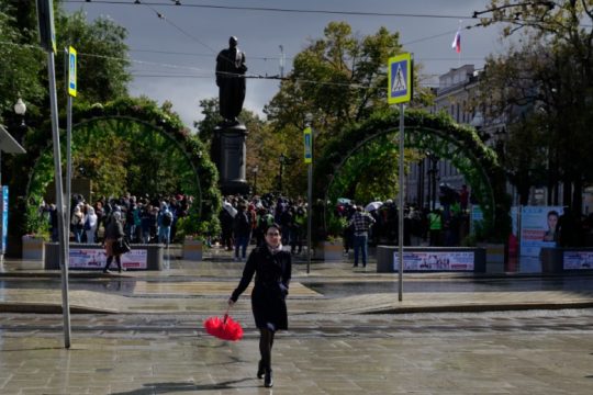 Εκδήλωση στη Μόσχα κατά των διώξεων των ανεξάρτητων ΜΜΕ