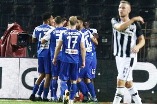 Αυτά παθαίνεις αν δεν ΠΑΣ για μεταγραφές!