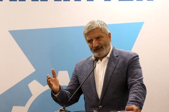 Η τροπολογία και το «πάρτι» στα καμένα