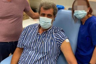 Εμβολιάστηκε και ο Πολάκης