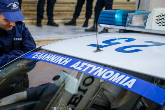 Συμπλοκή νεαρών με τρεις τραυματίες στο Γκάζι