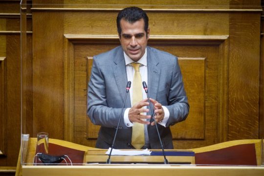 Την παράδοση υπηρεσιών του ΕΣΥ σε ιδιώτες καταγγέλλει ο ΣΥΡΙΖΑ