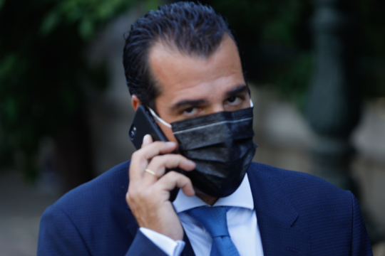 Να ζητήσει συγγνώμη από τον εβραϊκό λαό καλεί τον Θ. Πλεύρη το ΚΙΣΕ
