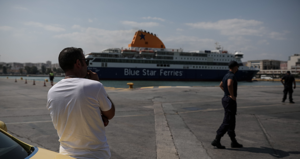 Βελτιωμένη η κατάσταση στα πελάγη – Σταδιακή άρση απαγορευτικού