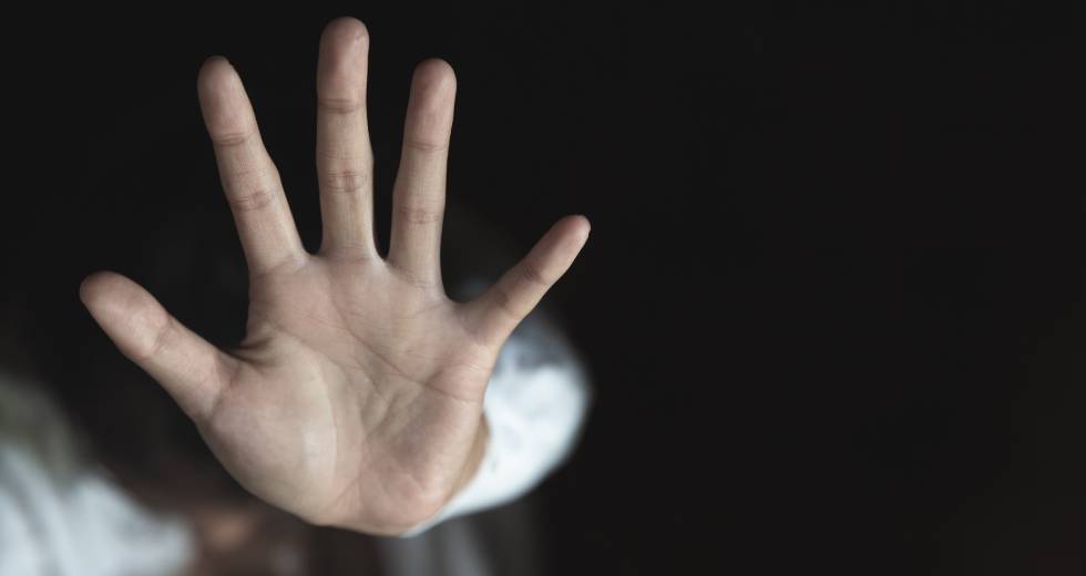 Ποινική δίωξη σε αθλητικό παράγοντα για απόπειρα βιασμού