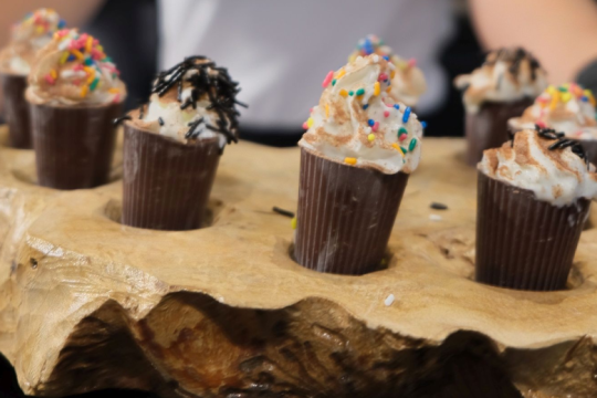 Chocolate Shots: Ελληνική ευρηματικότητα στην «καρδιά» της Αθήνας με πρόσβαση για όλους