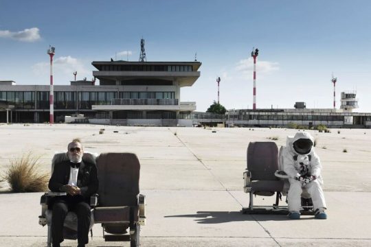 «Ελλάδα στην Αμερική» και πρωτοπορία στον Πειραιά