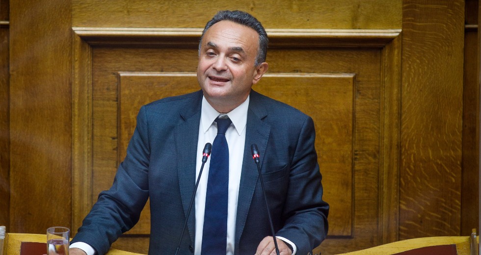 Γκρίνια Κελέτση για την έξοδό του από την κυβέρνηση – Τι απαντά το Μαξίμου
